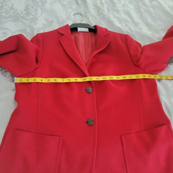 Akris Punto Red Blazer, Size 14 In Excellent Condition, see all Pictures .